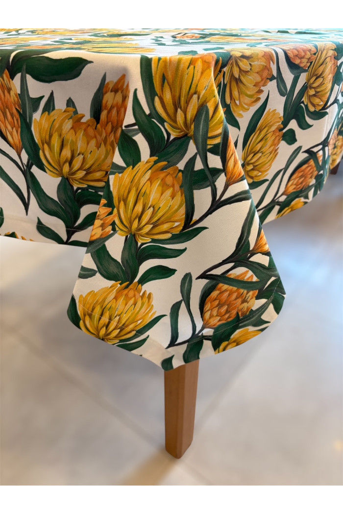 obrus kwiaty, obrus ozdobny, obrus kwadratowy, obrus wiosenny, obrus na stół